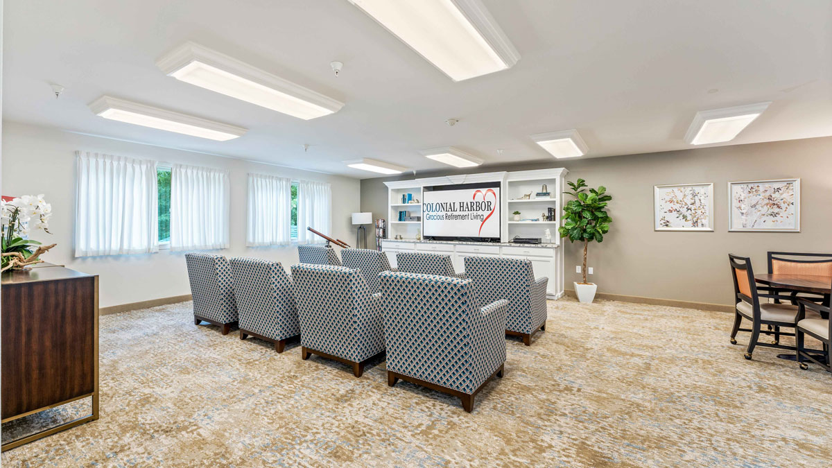 The TV lounge at Colonial Harbor